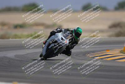 media/Sep-30-2023-SoCal Trackdays (Sat) [[636657bffb]]/Turn 15 (1120am)/